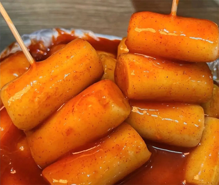 Semchorong Spicy and Sweet Flower Tteokbokki